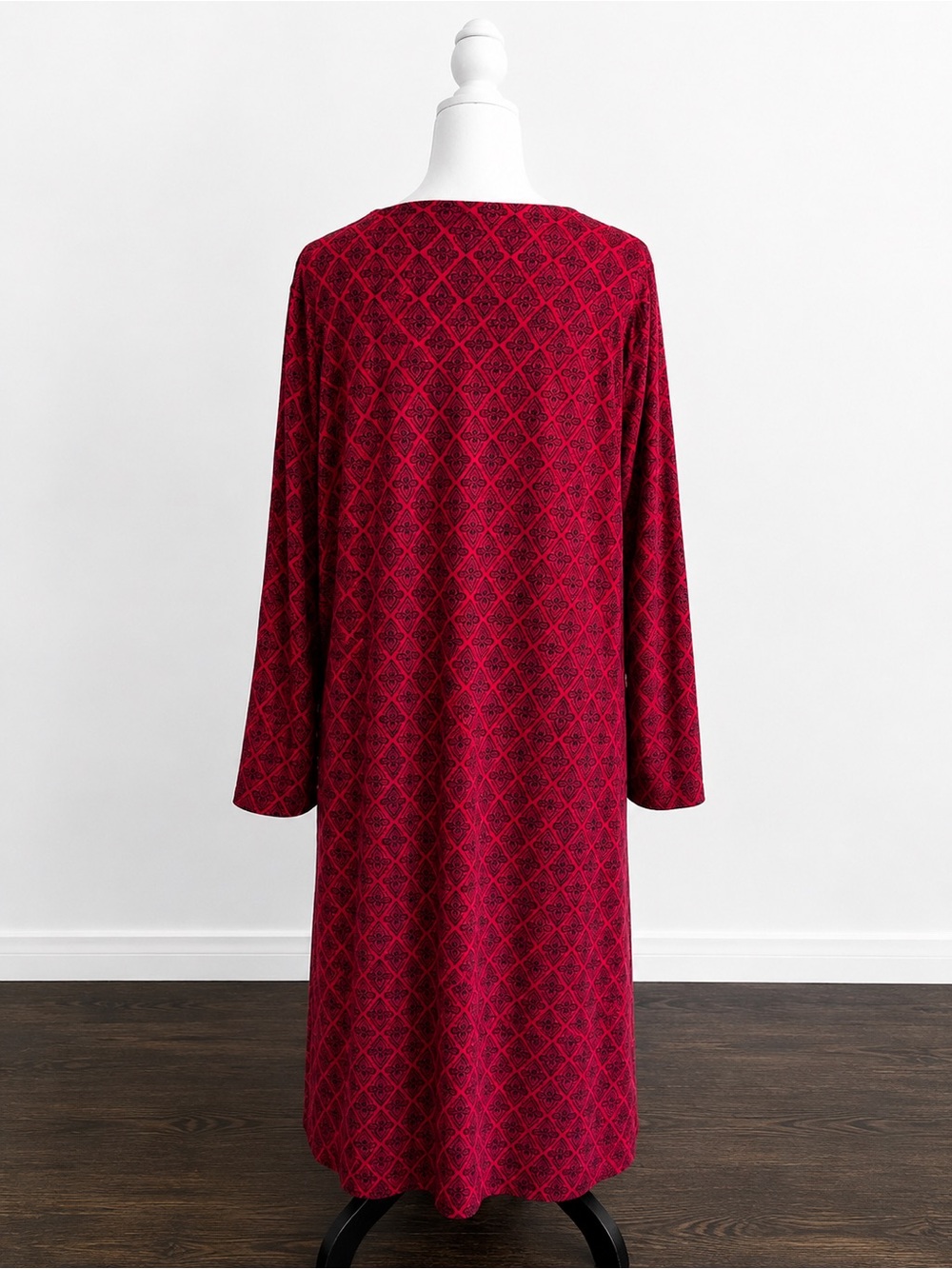Secret Treasures Fleece Sleep Shirt Gown XL 16-18 Red Black Cozy Loungewear - Picture 5 of 8